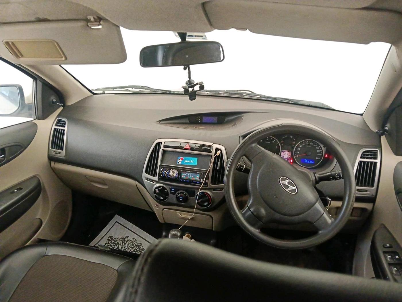 2012 Hyundai i20 MAGNA 1.4 CRDI, Diesel, Manual, 1,69,666 km, interior