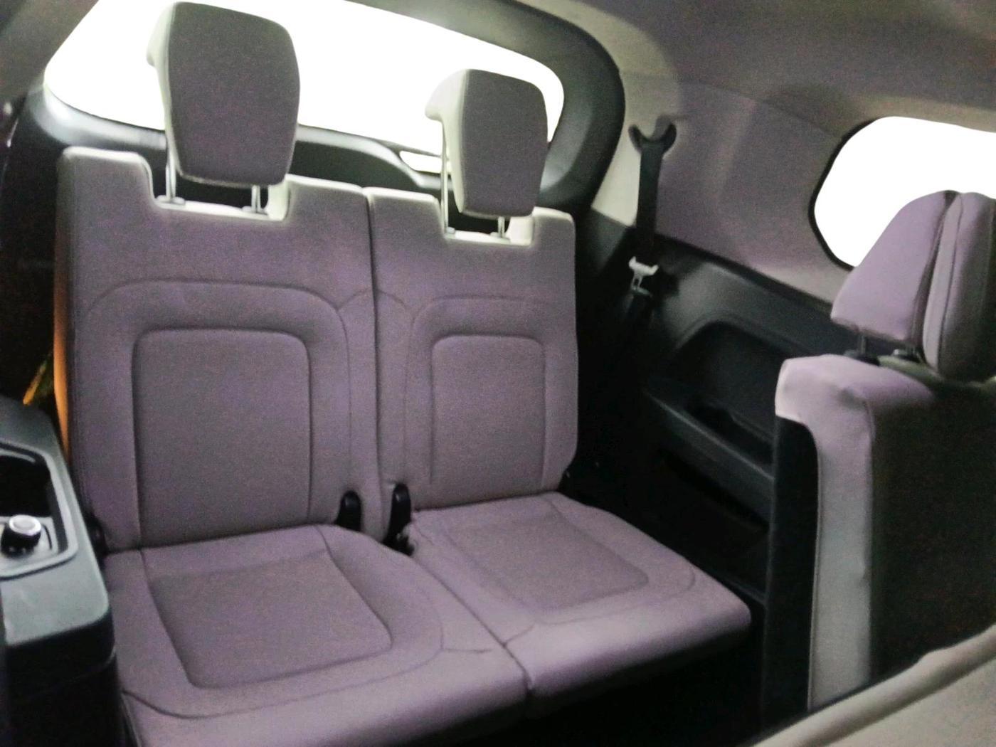 2023 Tata Safari XZ PLUS, Diesel, Manual, 35,848 km, interior