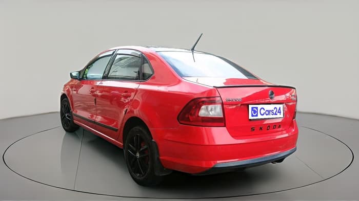2018 Skoda Rapid STYLE 1.6 MPI AT, Petrol, Automatic, 90,542 km, exterior