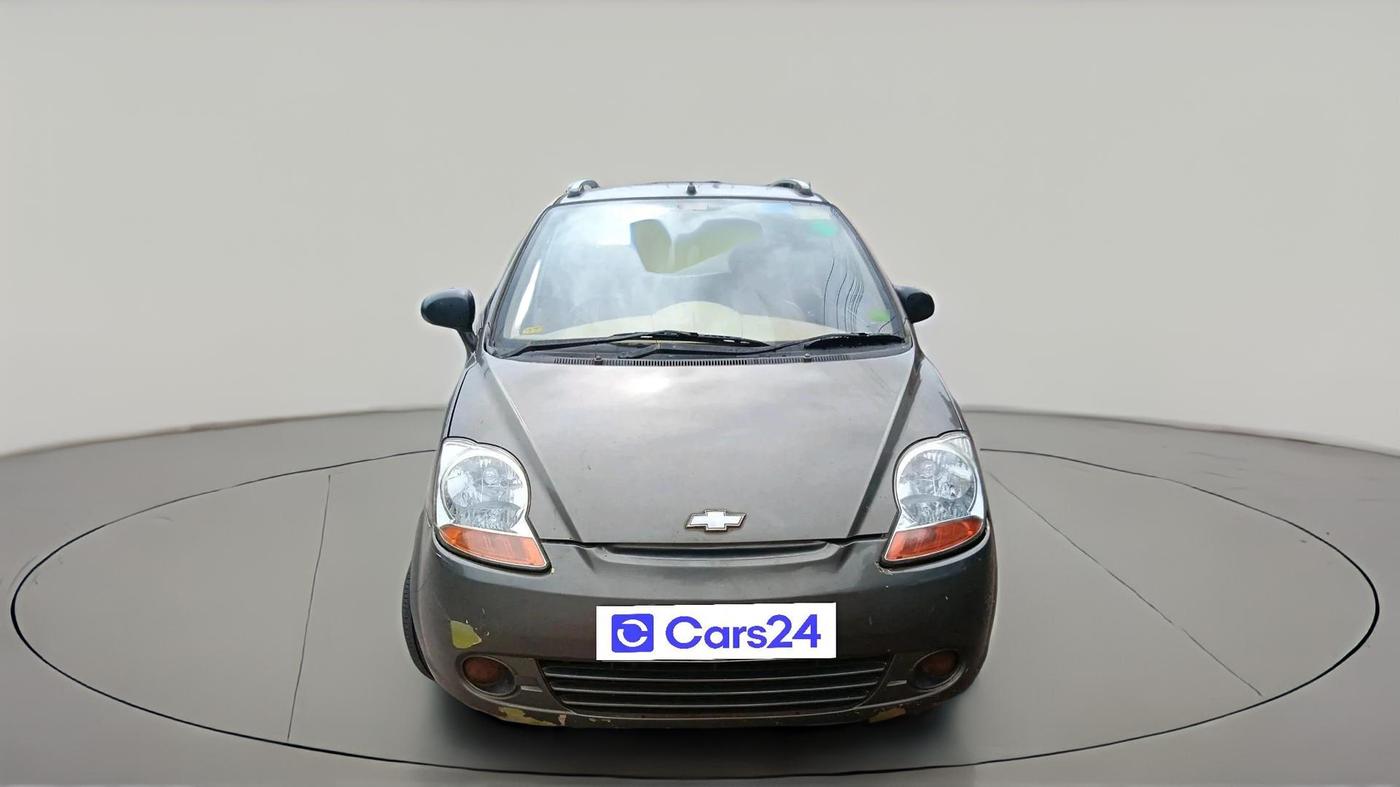 2011 Chevrolet Spark LT 1.0 LPG, Petrol, Manual, 1,40,702 km, exterior