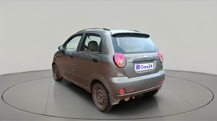 2011 Chevrolet Spark LT 1.0 LPG, Petrol, Manual, 1,40,702 km, exterior