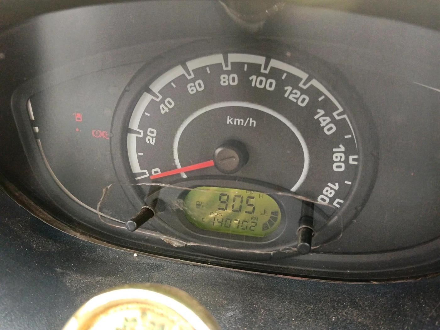 2011 Chevrolet Spark LT 1.0 LPG, Petrol, Manual, 1,40,702 km, interior