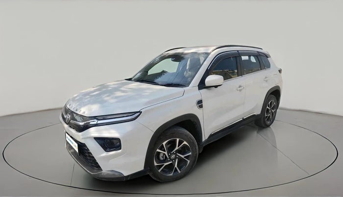 2025 Toyota URBAN CRUISER HYRYDER V NEO DRIVE, Petrol, Manual, 11,682 km, exterior