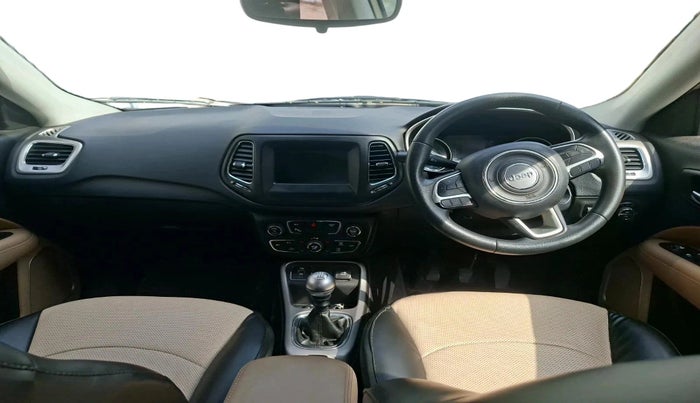 2017 Jeep Compass LONGITUDE (O) 2.0 DIESEL, Diesel, Manual, 1,46,428 km, interior