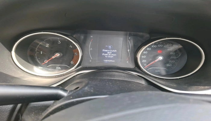 2017 Jeep Compass LONGITUDE (O) 2.0 DIESEL, Diesel, Manual, 1,46,428 km, interior