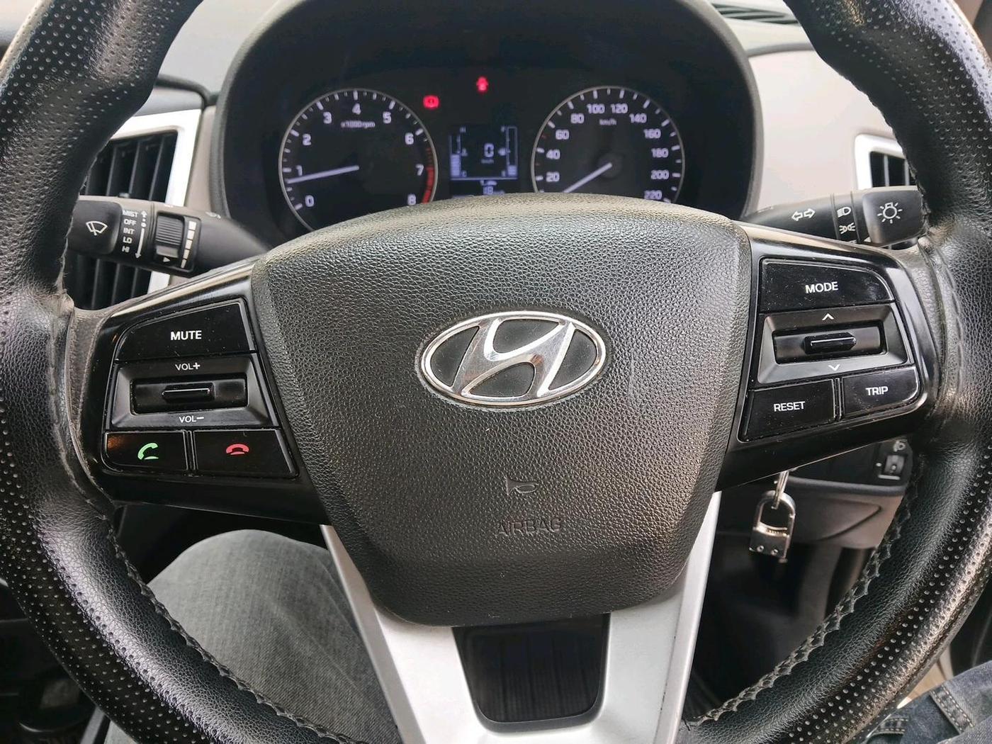2018 Hyundai Creta E PLUS 1.6 PETROL, Petrol, Manual, 1,11,962 km, interior