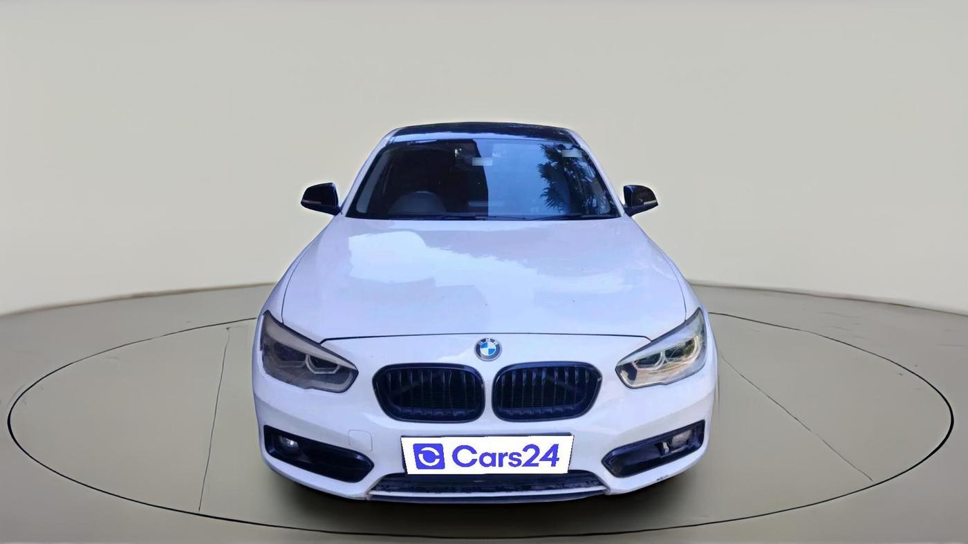 2015 BMW 1 Series 118D HATCHBACK, Diesel, Automatic, 1,79,857 km, exterior