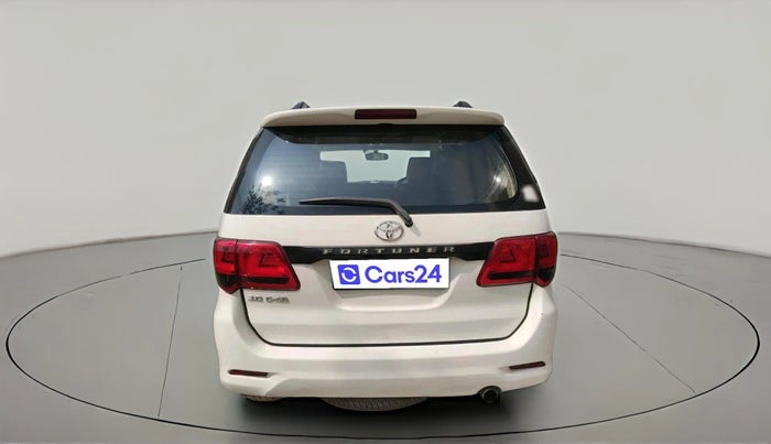 2015 Toyota Fortuner 3.0 4X2 MT, Diesel, Manual, 1,36,753 km, exterior