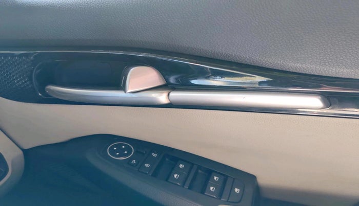 2020 KIA SELTOS HTX 1.5 DIESEL, Diesel, Manual, 1,03,806 km, interior