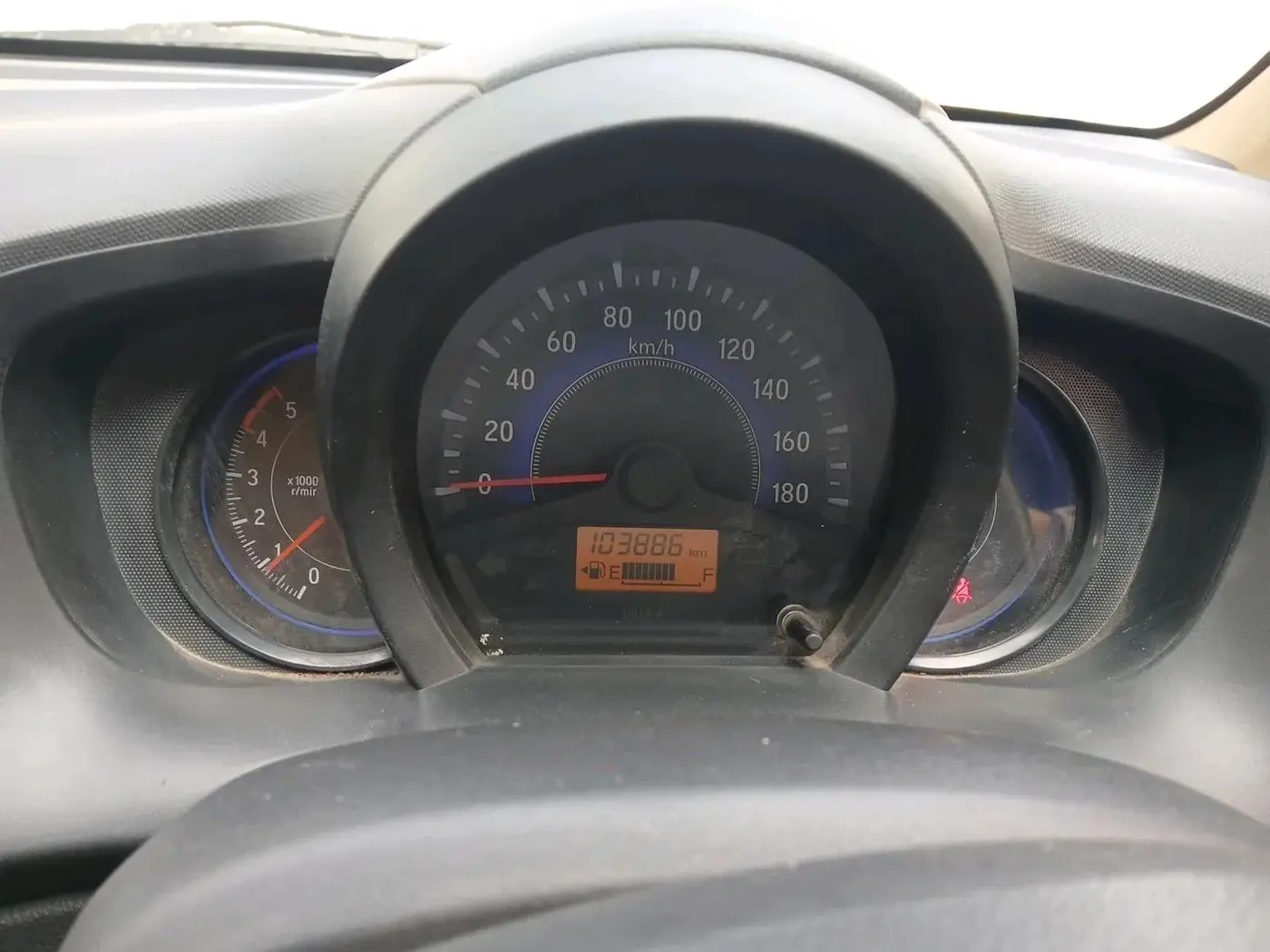 2014 Honda Mobilio 1.5L I-DTEC V, Diesel, Manual, 1,03,886 km, interior