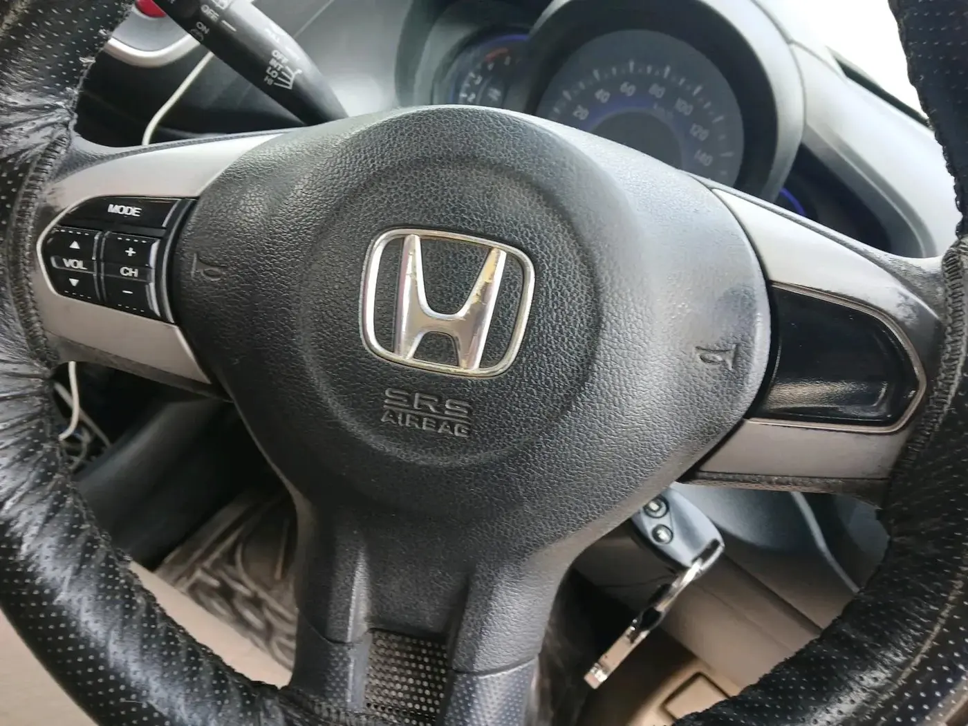 2014 Honda Mobilio 1.5L I-DTEC V, Diesel, Manual, 1,03,886 km, interior