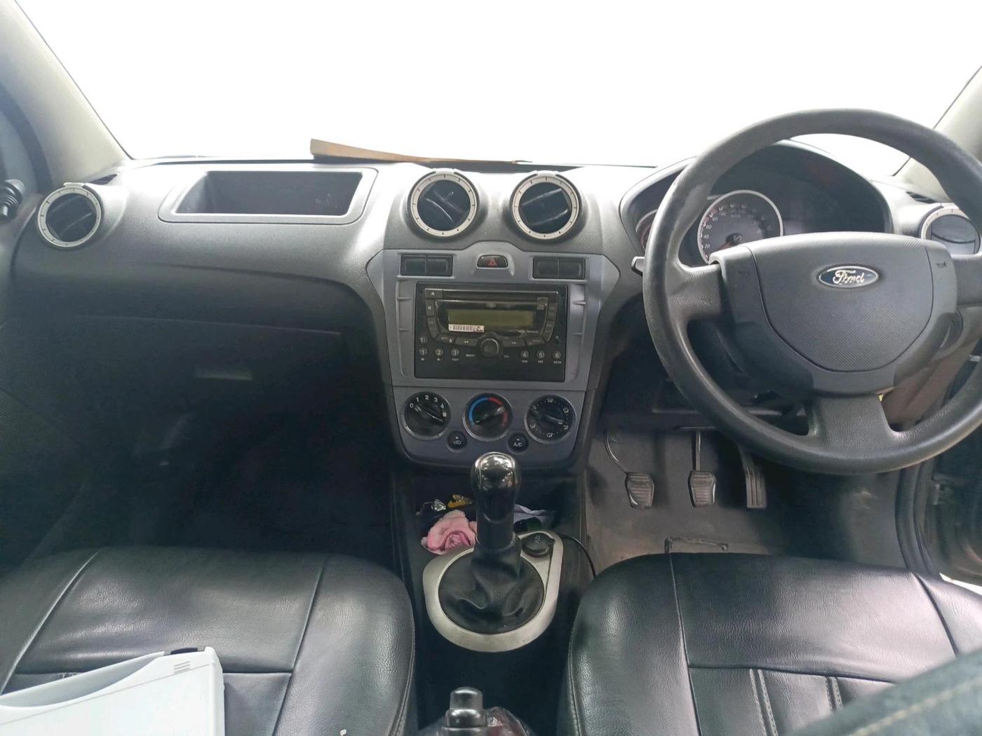 2014 Ford Figo EXI 1.4 DIESEL, Diesel, Manual, 1,47,784 km, interior