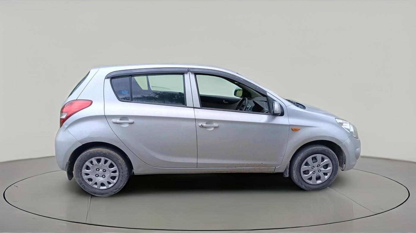 2011 Hyundai i20 MAGNA 1.4 CRDI, Diesel, Manual, 1,95,674 km, exterior