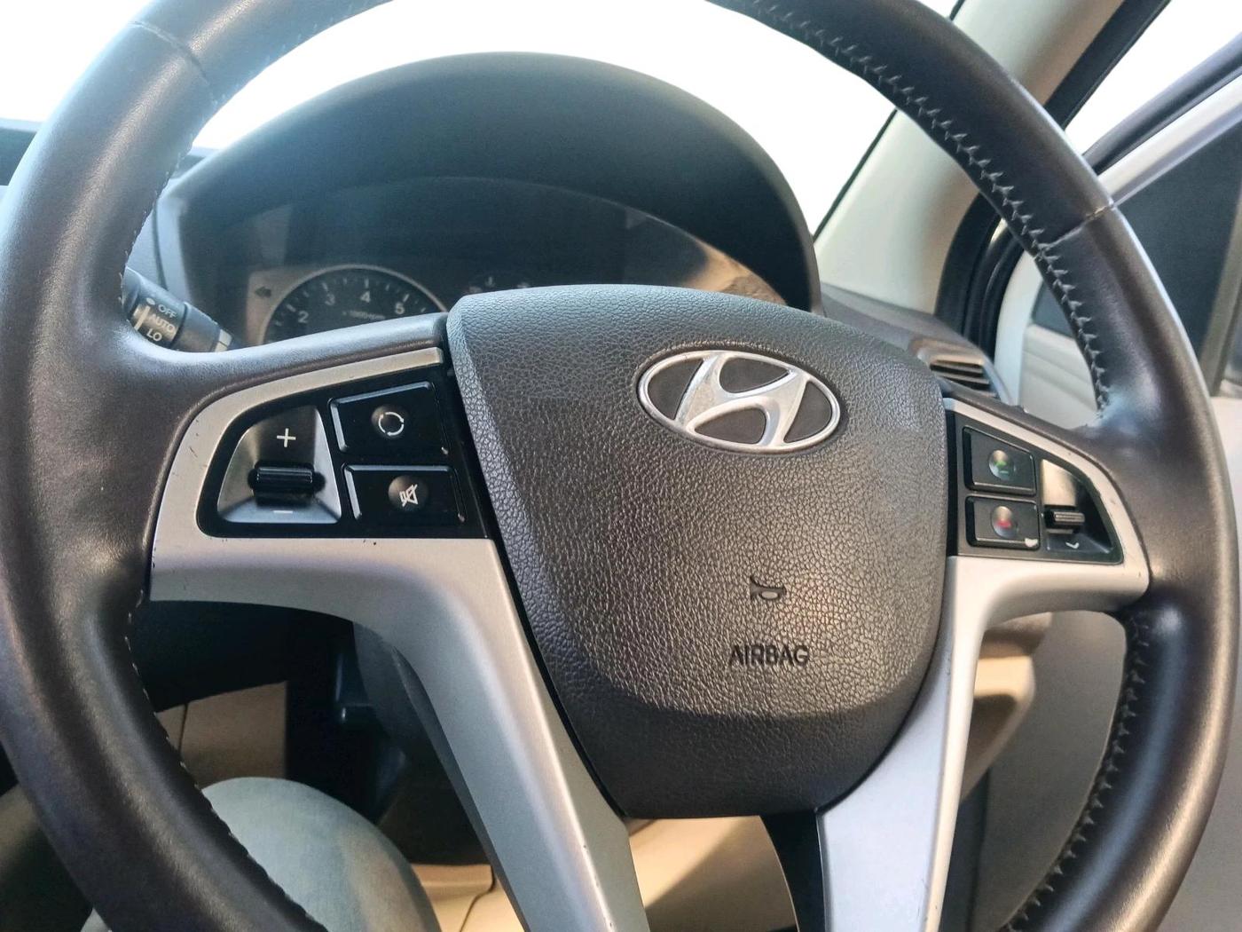 2013 Hyundai i20 SPORTZ 1.2, Petrol, Manual, 96,851 km, interior