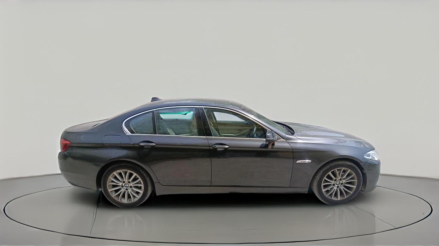 2013 BMW 5 Series 520D 2.0, Diesel, Automatic, 1,19,939 km, exterior