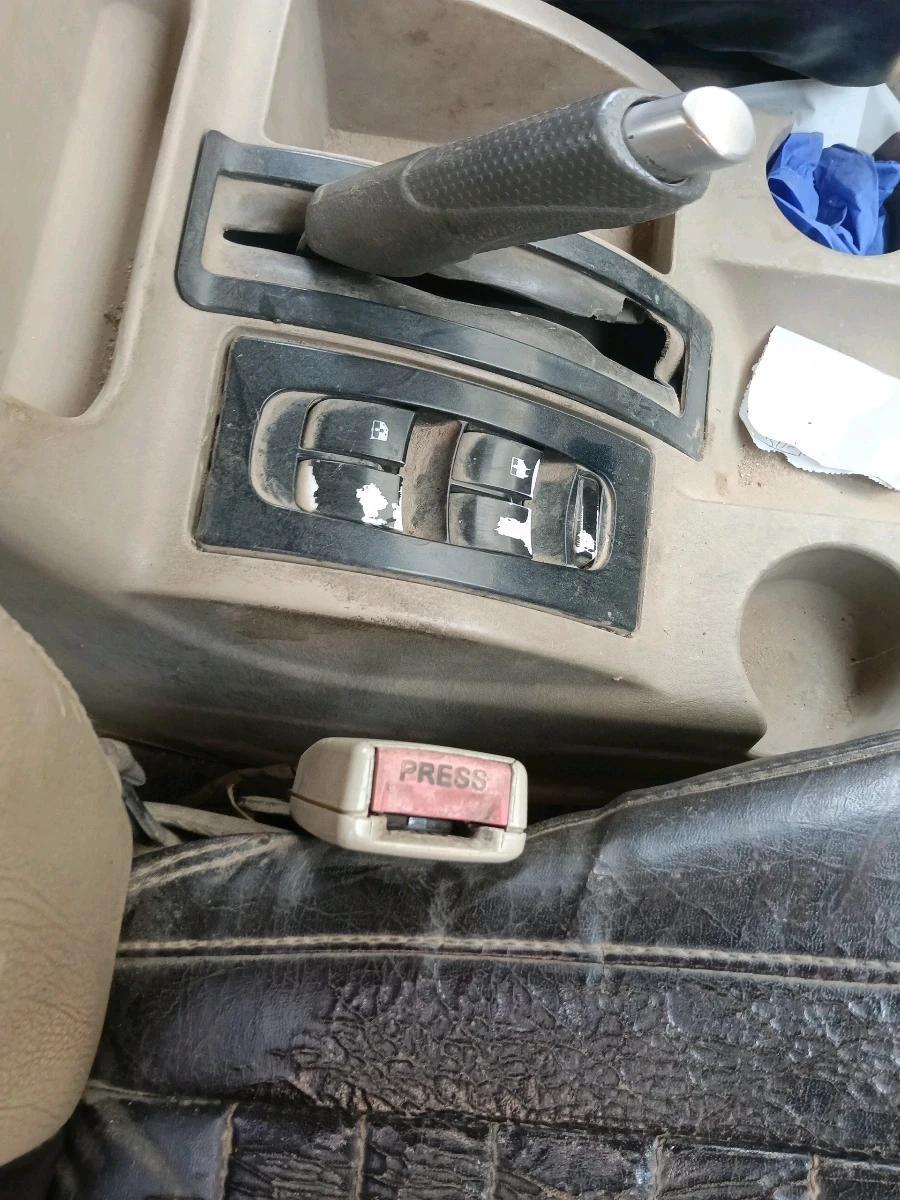 2011 Mahindra Scorpio VLX 2WD, Diesel, Manual, 3,65,000 km, interior