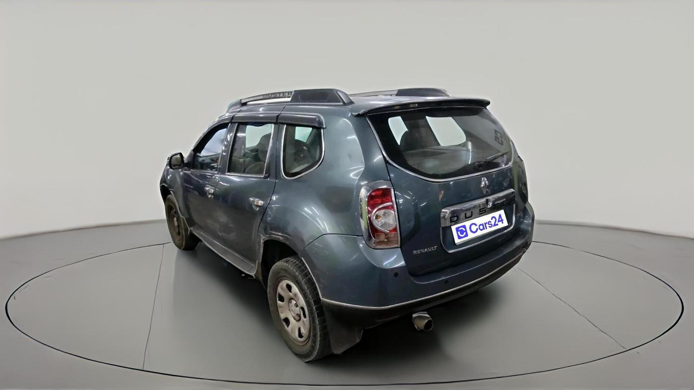 2015 Renault Duster 85 PS RXL DIESEL, Diesel, Manual, 1,38,400 km, exterior