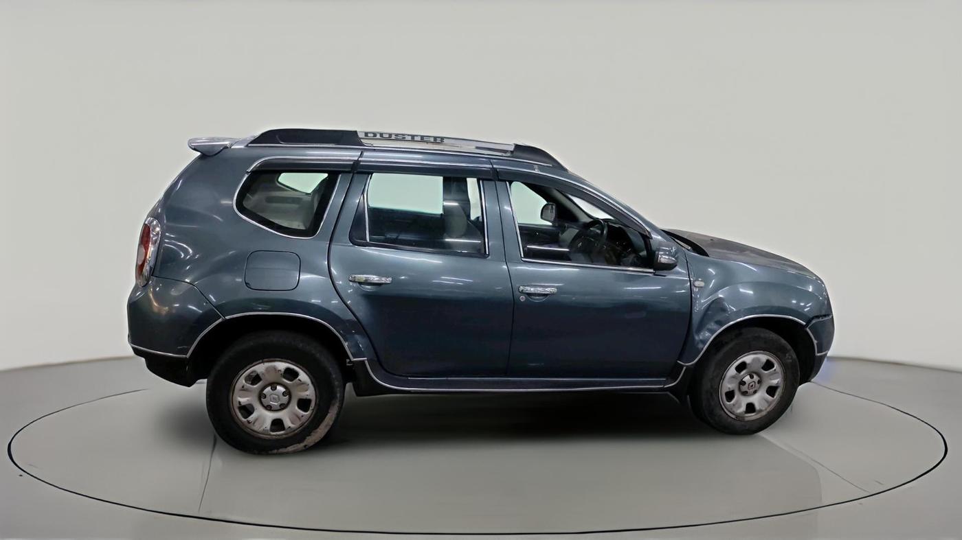 2015 Renault Duster 85 PS RXL DIESEL, Diesel, Manual, 1,38,400 km, exterior