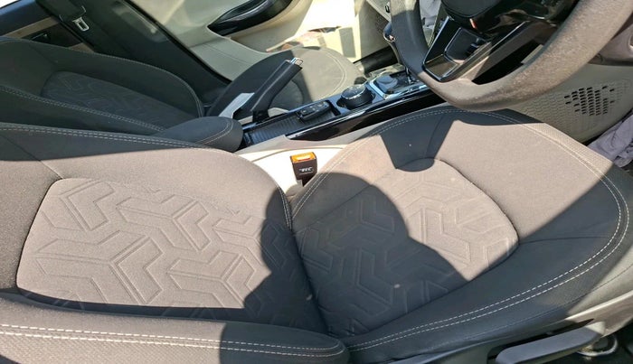 2022 Tata NEXON XZA PLUS PETROL, Petrol, Automatic, 31,368 km, interior