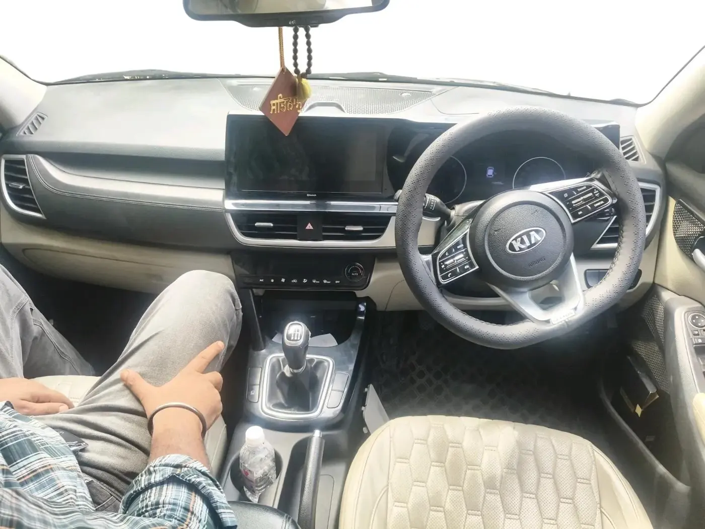 2020 KIA SELTOS HTX 1.5 DIESEL, Diesel, Manual, 1,00,428 km, interior