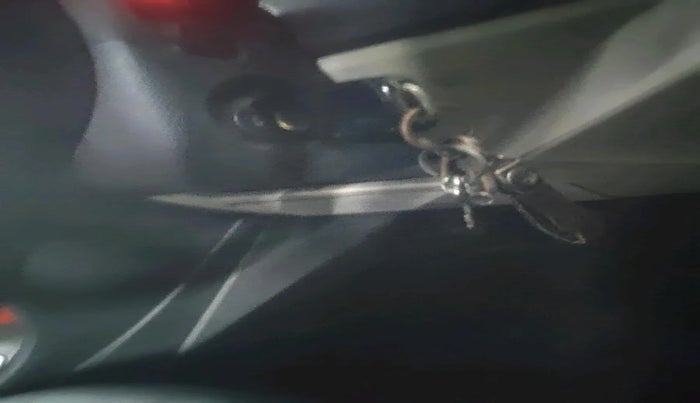 2013 Volkswagen Polo HIGHLINE DIESEL, Diesel, Manual, 1,23,153 km, interior