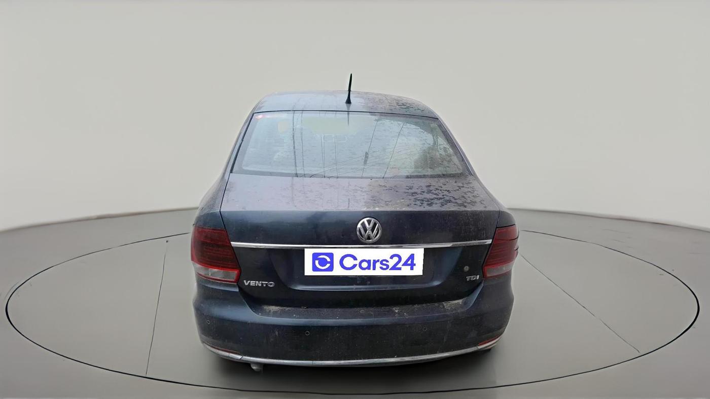 2017 Volkswagen Vento HIGHLINE 1.5 AT, Diesel, Automatic, 93,894 km, exterior