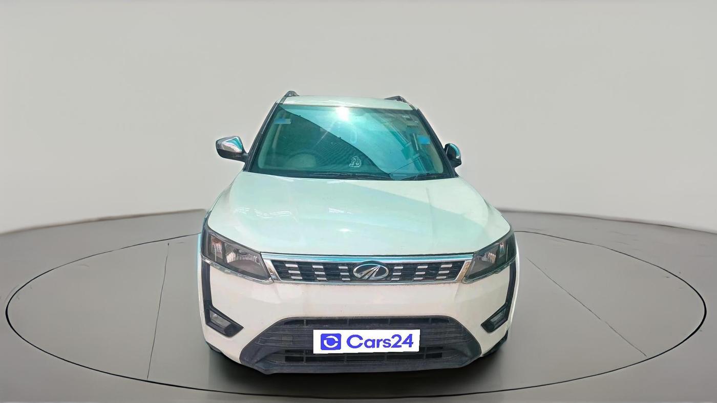 2021 Mahindra XUV300 W6 1.2 PETROL AMT, Petrol, Automatic, 71,513 km, exterior