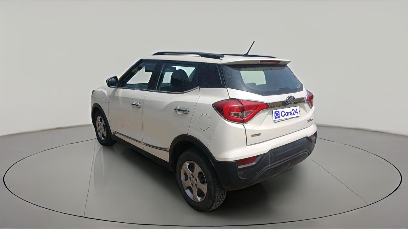 2021 Mahindra XUV300 W6 1.2 PETROL AMT, Petrol, Automatic, 71,513 km, exterior