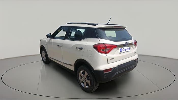 2021 Mahindra XUV300 W6 1.2 PETROL AMT, Petrol, Automatic, 71,513 km, exterior