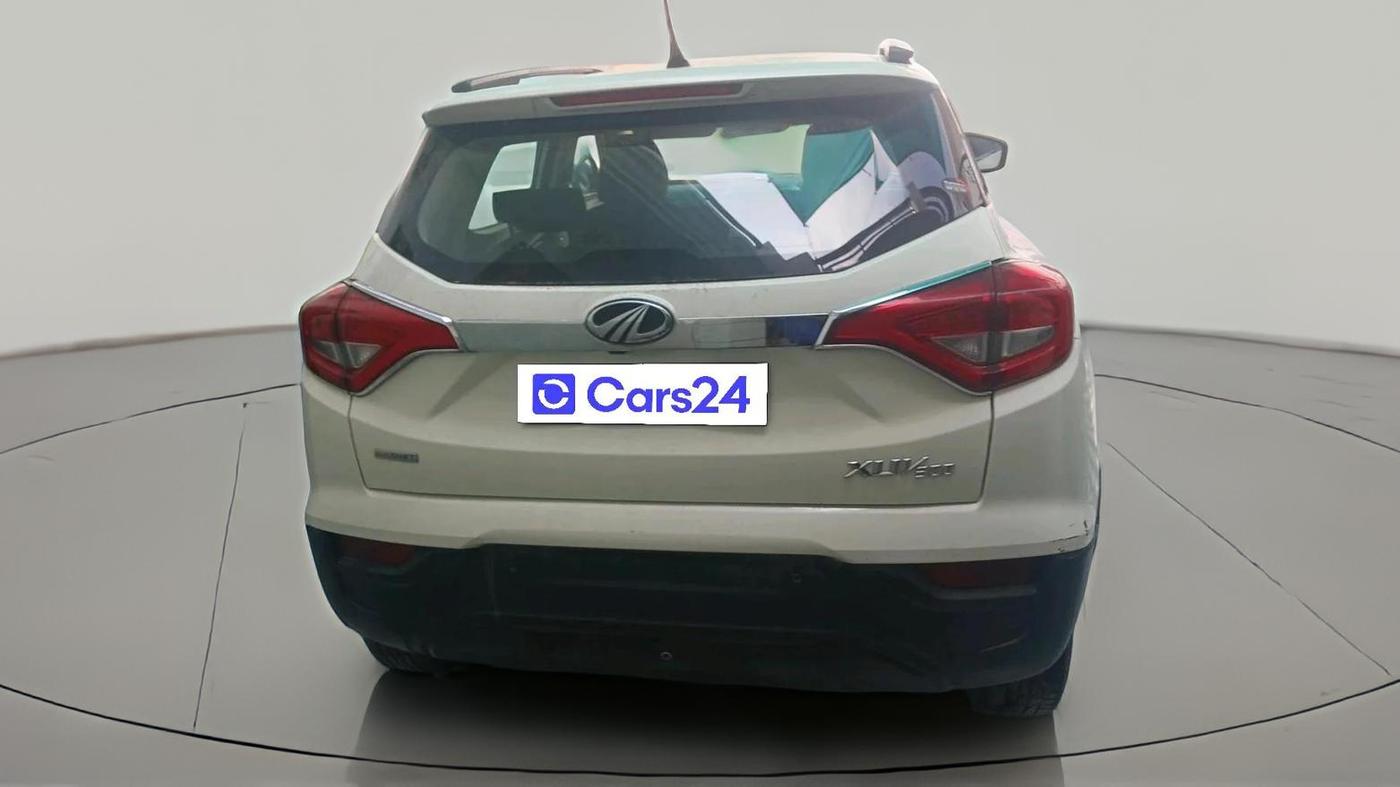2021 Mahindra XUV300 W6 1.2 PETROL AMT, Petrol, Automatic, 71,513 km, exterior