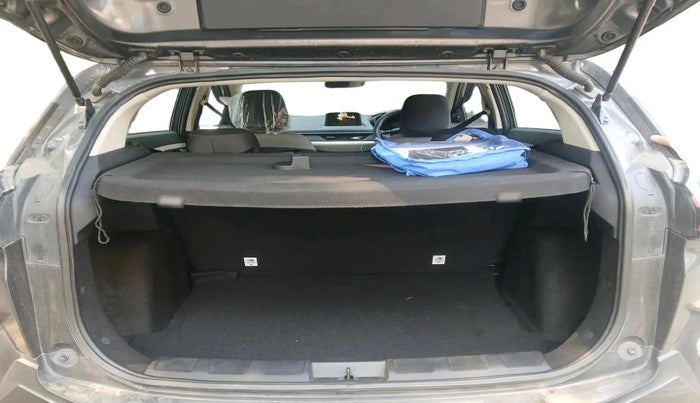 2024 Tata NEXON PURE S 1.2 REVOTRON 6MT, Petrol, Manual, 19,016 km, exterior