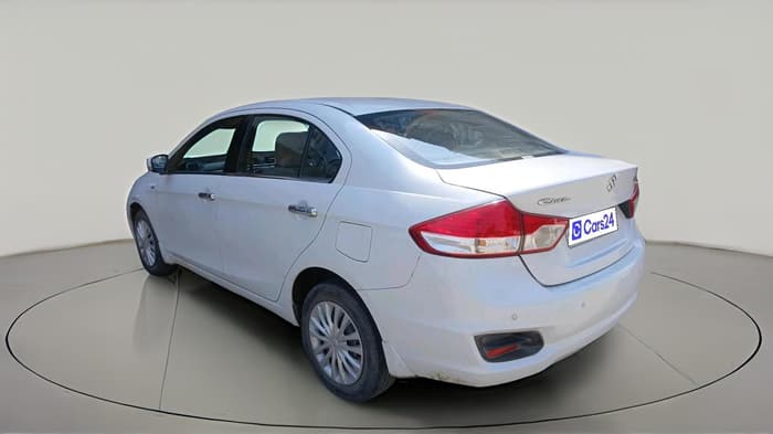 2017 Maruti Ciaz SIGMA DIESEL 1.3, Diesel, Manual, 1,52,481 km, exterior