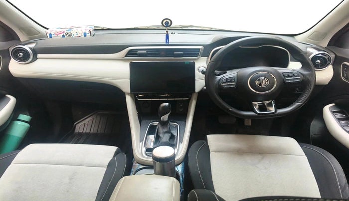 2024 MG ASTOR Select 1.5 CVT (Ivory), Petrol, Automatic, 33,654 km, interior