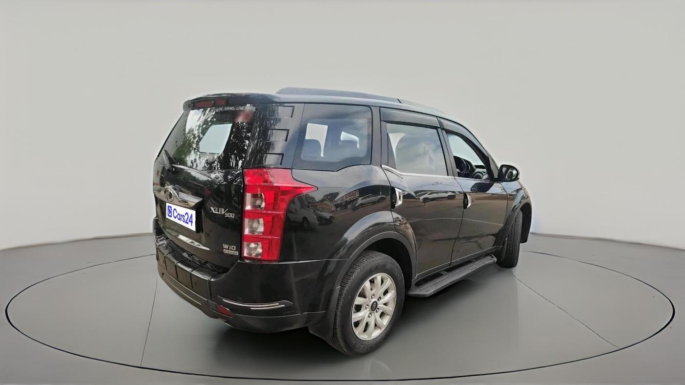 2016 Mahindra XUV500 W10 AT, Diesel, Automatic, 34,365 km, exterior