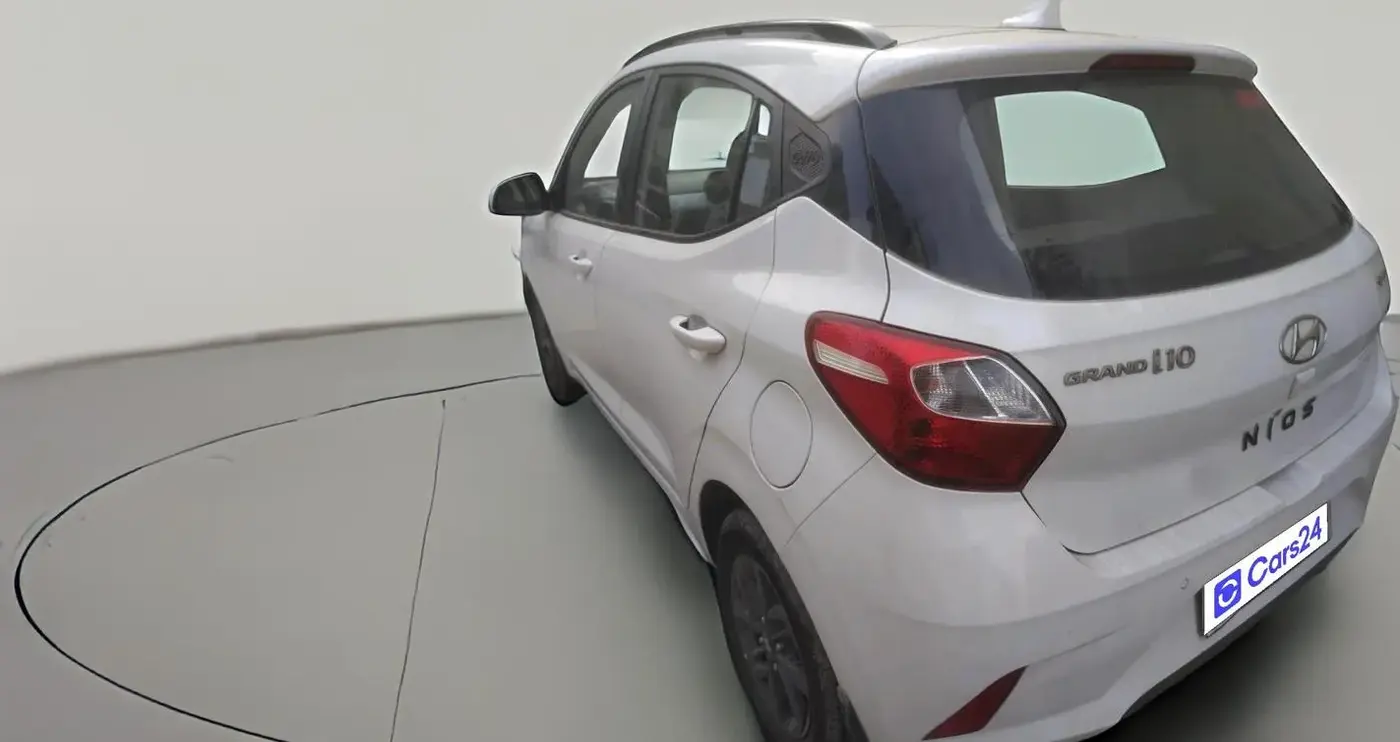 2020 Hyundai GRAND I10 NIOS SPORTZ AMT 1.2 KAPPA VTVT, Petrol, Automatic, 38,335 km, exterior