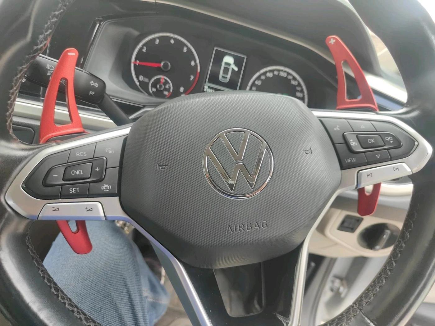 2023 Volkswagen VIRTUS HIGHLINE TSI 1.0 AT, Petrol, Automatic, 41,971 km, interior