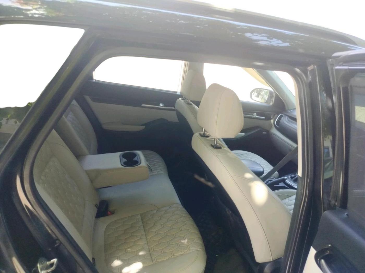 2019 KIA SELTOS HTX PLUS AT1.5 DIESEL, Diesel, Automatic, 1,56,888 km, interior