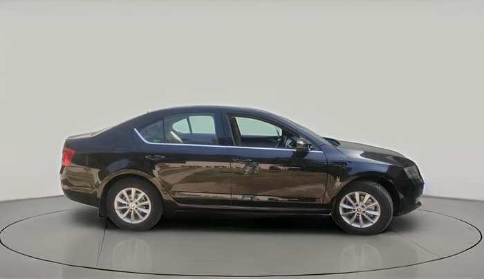 2016 Skoda Octavia 2.0 TDI CR STYLE PLUS AT, Diesel, Automatic, 1,30,484 km, exterior