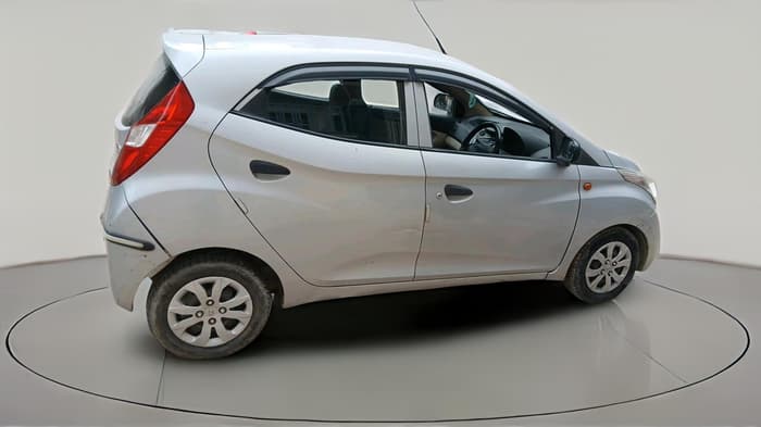 2014 Hyundai Eon 1.0 MAGNA +, Petrol, Manual, 80,125 km, exterior