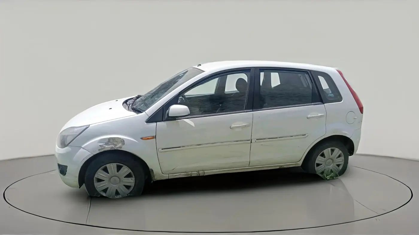 2011 Ford Figo ZXI 1.4 DIESEL, Diesel, Manual, 2,54,343 km, exterior