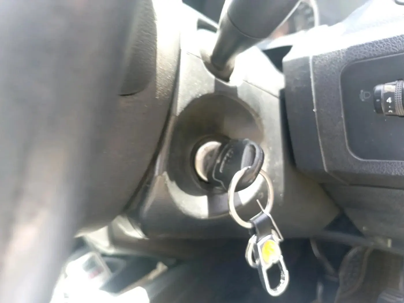 2011 Ford Figo ZXI 1.4 DIESEL, Diesel, Manual, 2,54,343 km, interior