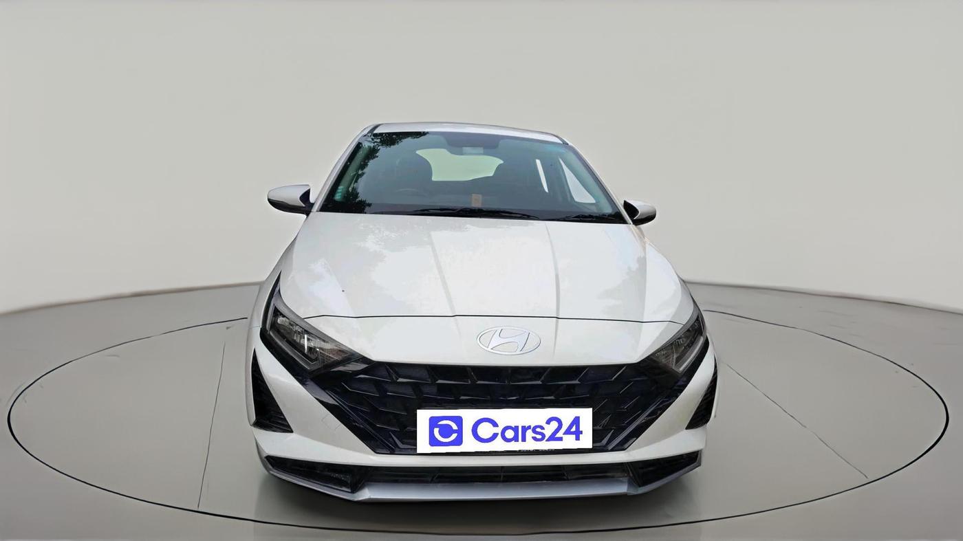 2025 Hyundai NEW I20 ASTA (O) 1.2 IVT, Petrol, Automatic, 12,980 km, exterior