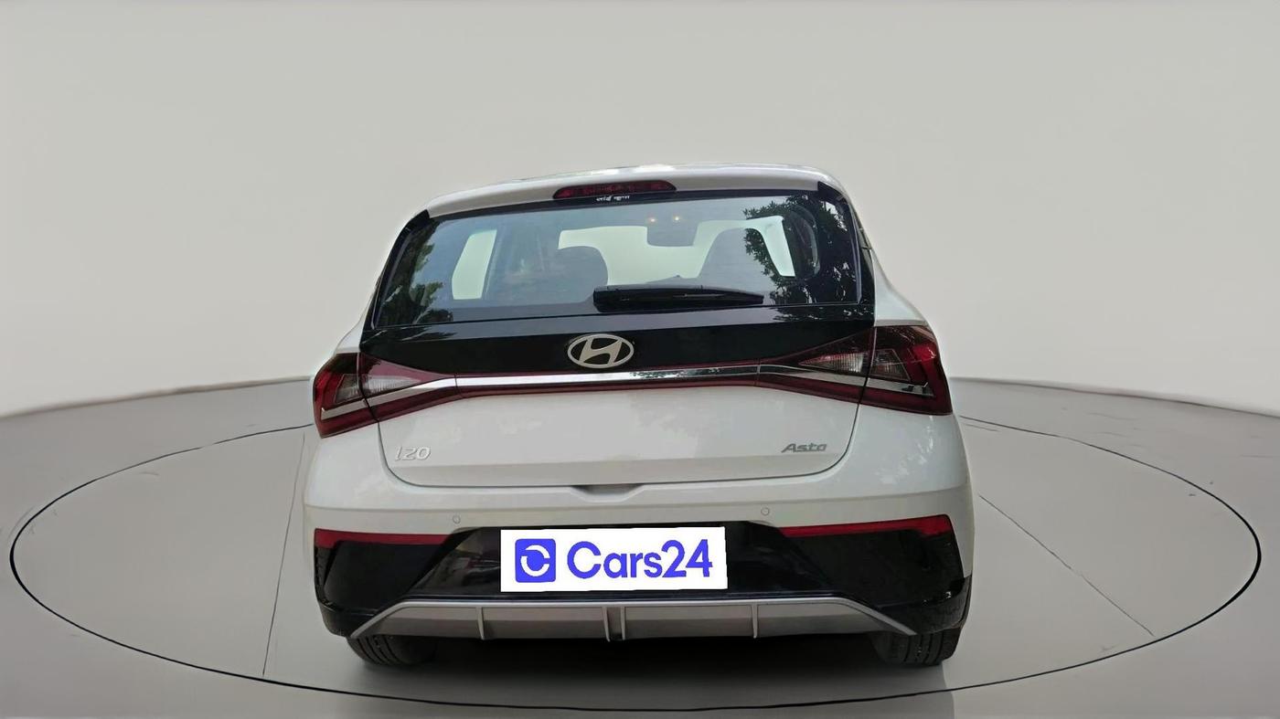 2025 Hyundai NEW I20 ASTA (O) 1.2 IVT, Petrol, Automatic, 12,980 km, exterior