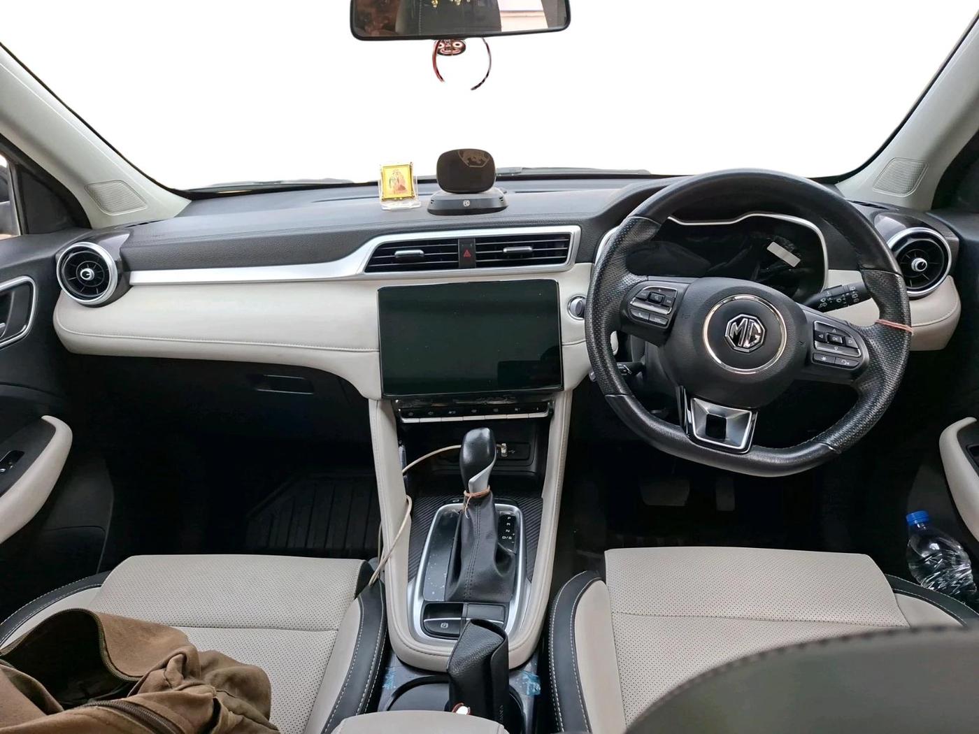 2022 MG ASTOR SHARP 1.5 CVT, Petrol, Automatic, 40,776 km, interior