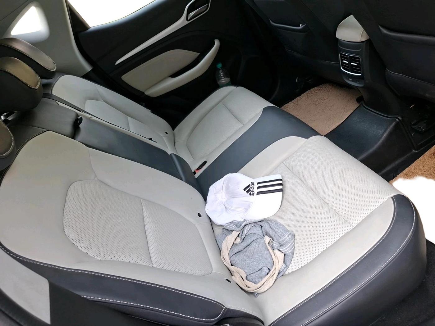2022 MG ASTOR SHARP 1.5 CVT, Petrol, Automatic, 40,776 km, interior