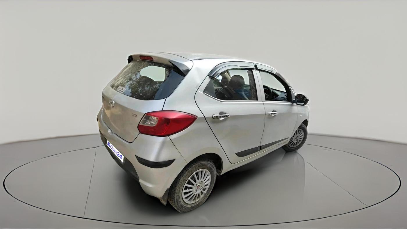 2018 Tata Tiago XE PETROL, Petrol, Manual, 78,200 km, exterior