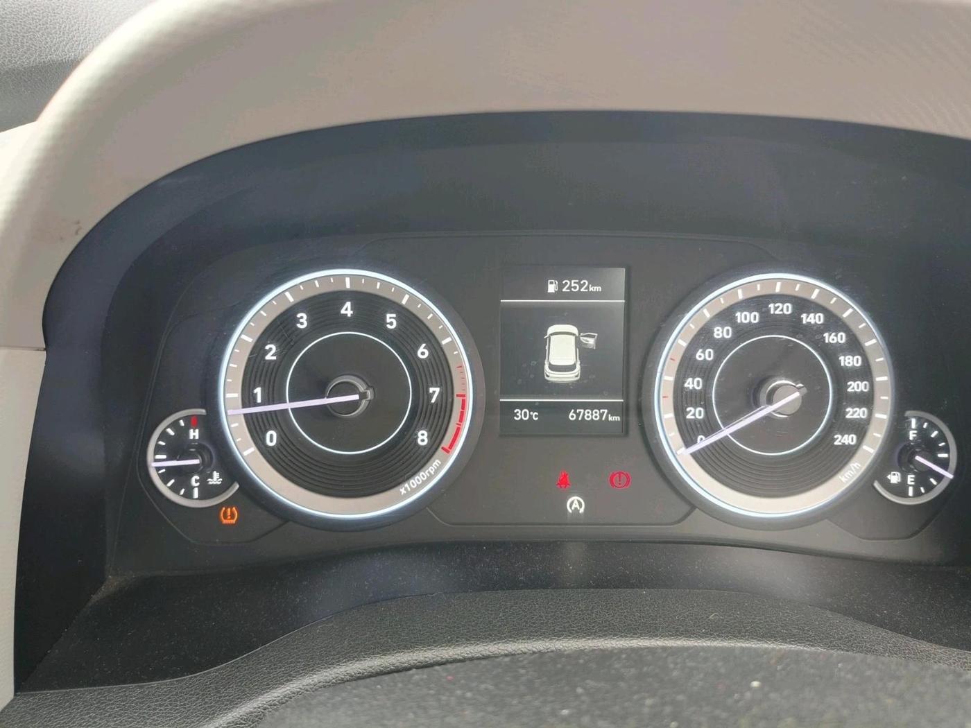 2023 Hyundai Creta EX 1.5 PETROL, Petrol, Manual, 67,887 km, interior