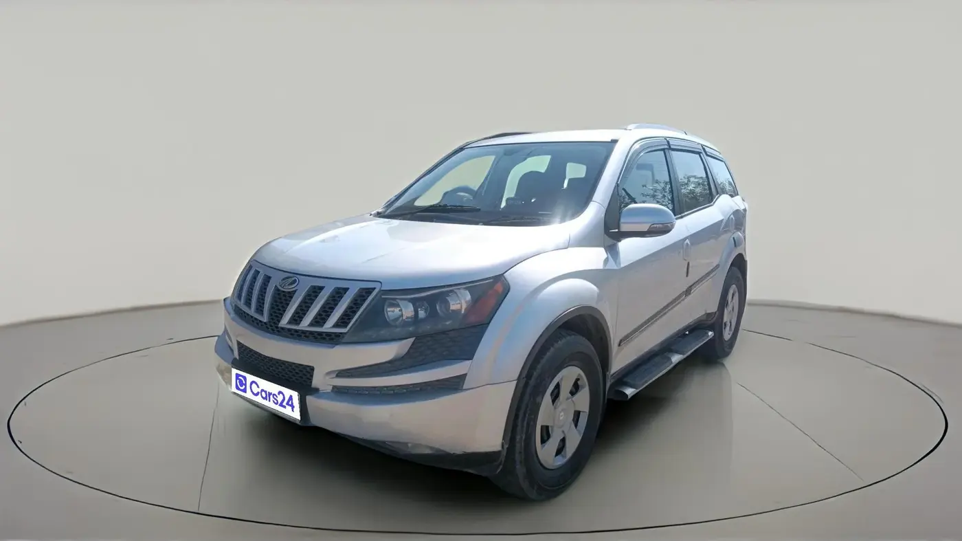 2014 Mahindra XUV500 W6, Diesel, Manual, 2,16,886 km, exterior