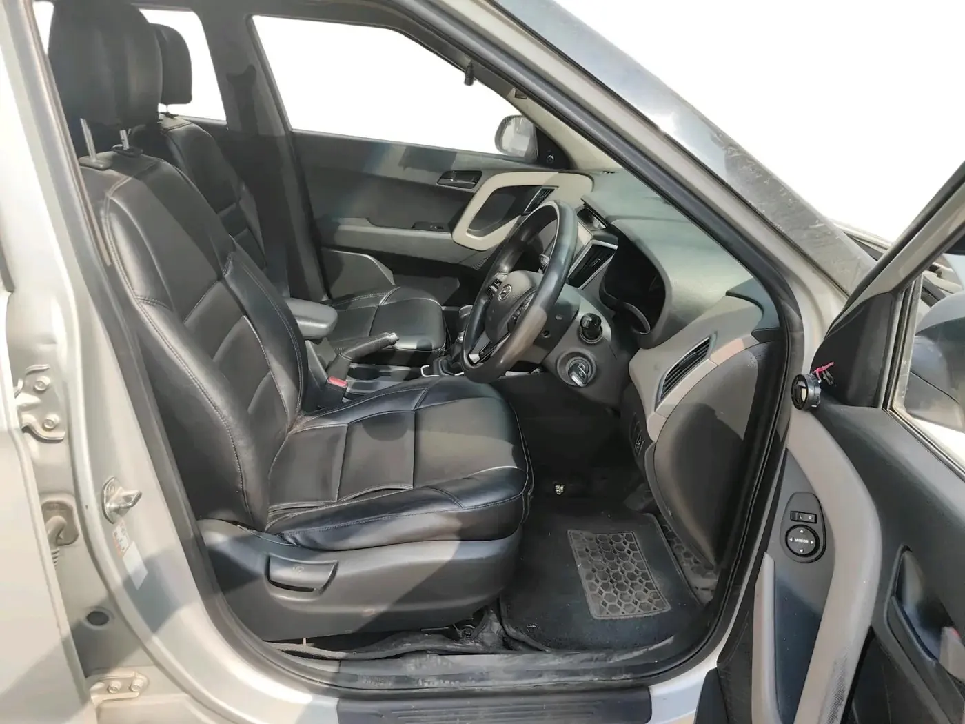2017 Hyundai Creta E PLUS 1.4 DIESEL, Diesel, Manual, 1,67,886 km, interior