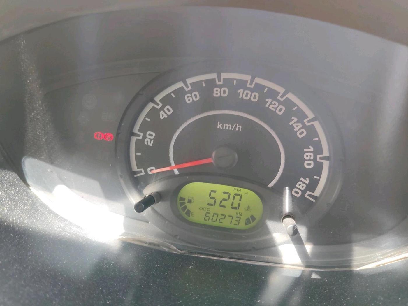 2011 Chevrolet Spark LT 1.0, Petrol, Manual, 60,273 km, interior